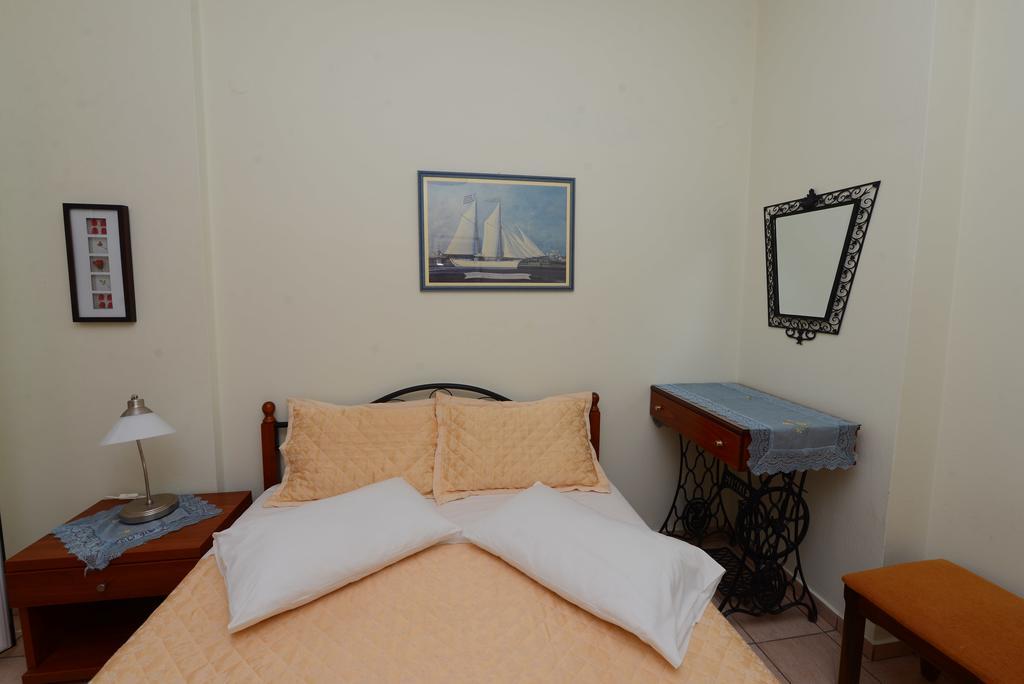 Roula's & Appartement